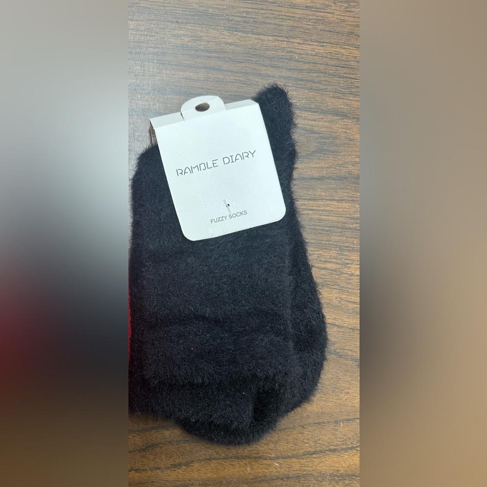 New Ramble Diary Fuzzy Women Socks - 1 pair Black